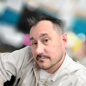 Meet your Posher, Aaron